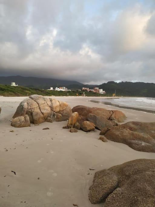Apto 80M Da Praia Grande Vista Mar! جوفيرنادور سيلسو راموس المظهر الخارجي الصورة